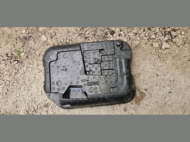 bontott CITROËN C4 PICASSO Szerszámkészlet