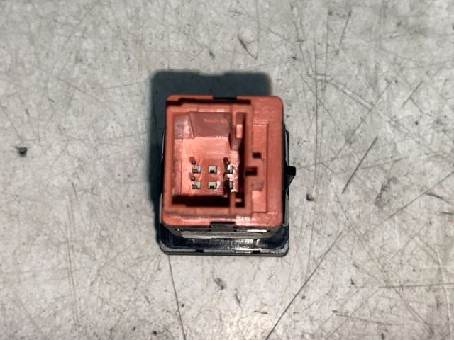 bontott CITROËN C4 PICASSO Tankajtó Nyitó Kar / Gomb