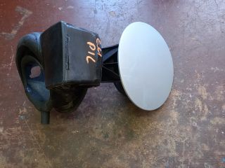 bontott CITROËN C4 PICASSO Tankajtó