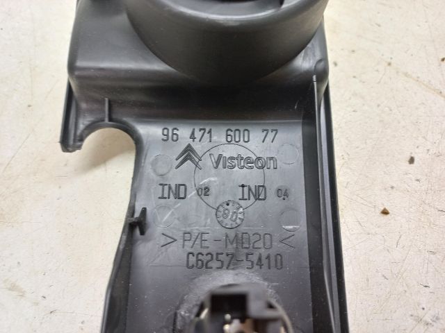 bontott CITROËN C4 Pohártartó