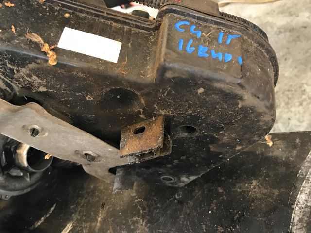 bontott CITROËN C4 Részecskeszűrő Tartály