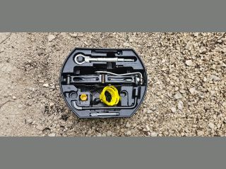 bontott CITROËN C4 Szerszámkészlet