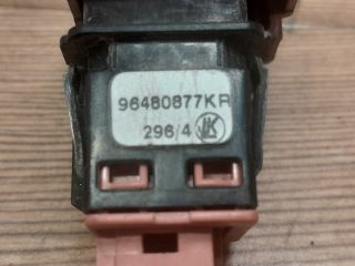 bontott CITROËN C4 Vészvillogó Kapcsoló