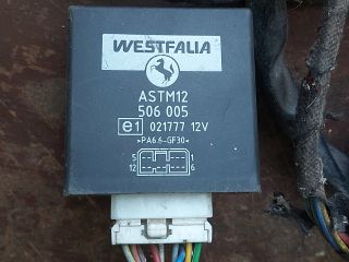 bontott CITROËN C4 Vonóhorog Elektronika