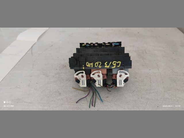 bontott CITROËN C5 Biztosítéktábla Motortér