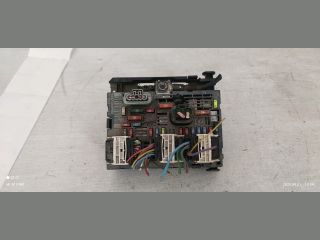 bontott CITROËN C5 Biztosítéktábla Motortér