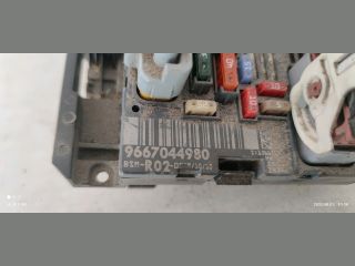 bontott CITROËN C5 Biztosítéktábla Motortér