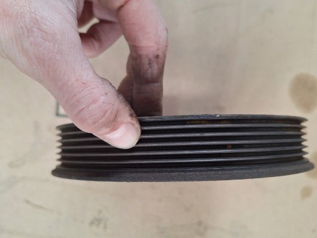 bontott CITROËN C5 Főtengely Szíjtárcsa