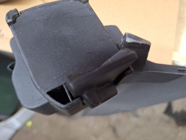 bontott CITROËN C5 Hátsó Kipufogó Dob