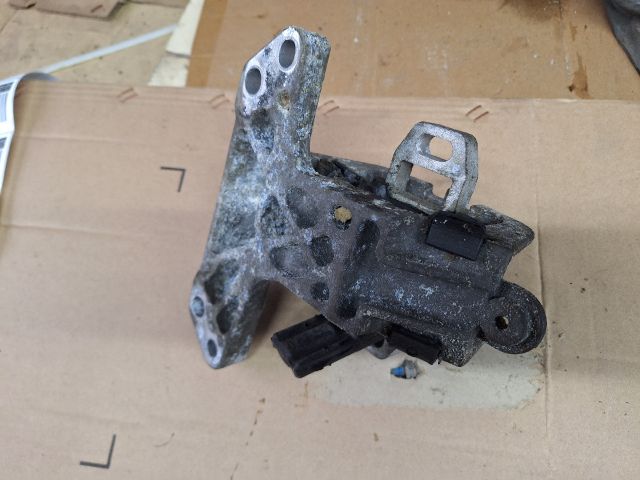 bontott CITROËN C5 Váltó Tartó Bak (Pozíciófüggetlen)