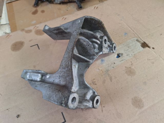 bontott CITROËN C5 Váltó Tartó Bak (Pozíciófüggetlen)