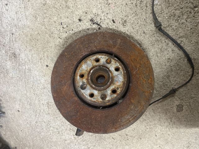 bontott CITROËN C5 Bal első Csonkállvány Kerékaggyal