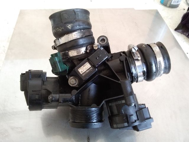 bontott CITROËN C5 Fojtószelep (Elektromos)