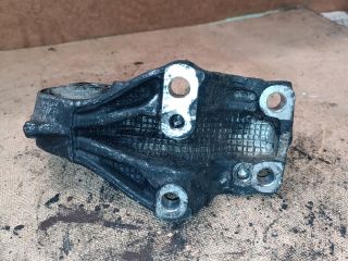 bontott CITROËN C5 Motor Tartó Bak (Fém)