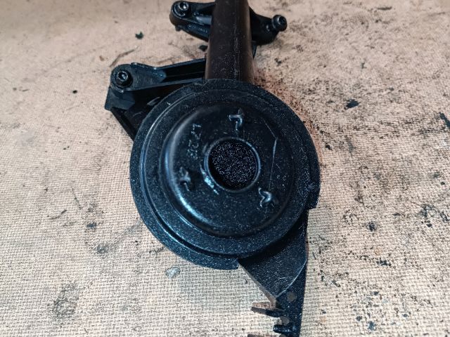 bontott CITROËN C5 Olaj Szivattyú Cső