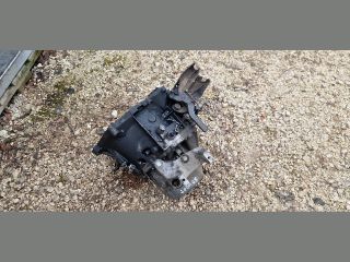 bontott CITROËN C5 Váltó (Mechanikus)