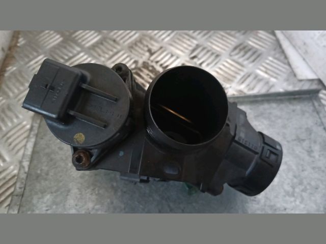 bontott CITROËN C5 Fojtószelep (Elektromos)