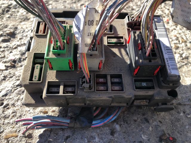 bontott CITROËN C5 Biztosítéktábla Motortér