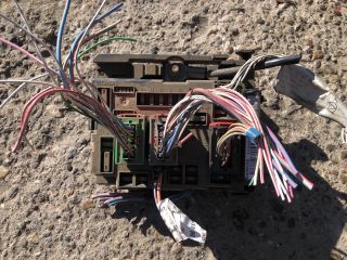 bontott CITROËN C5 Biztosítéktábla Motortér