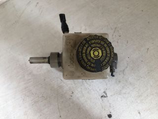 bontott CITROËN C5 Főfékhenger