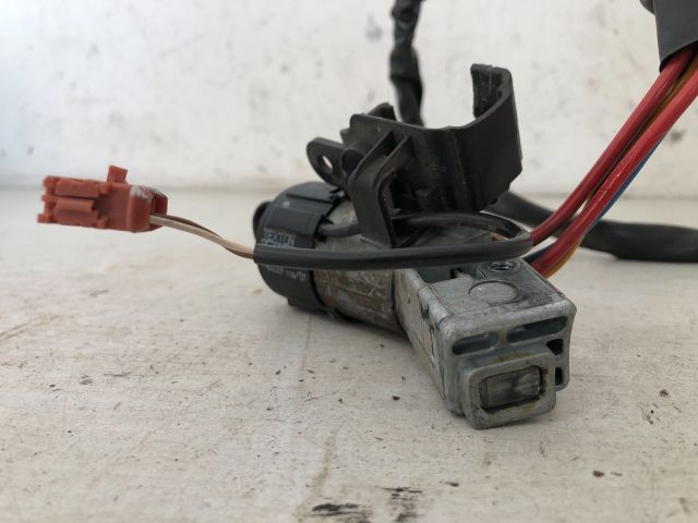 bontott CITROËN C5 Gyújtáskapcsoló