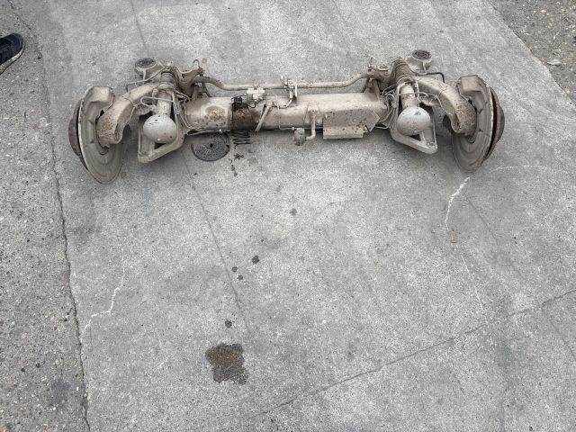 bontott CITROËN C5 Hátsó Híd (Tárcsafékes)