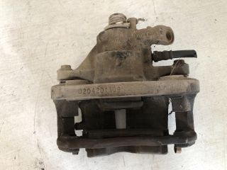 bontott CITROËN C5 Jobb első Féknyereg Munkahengerrel