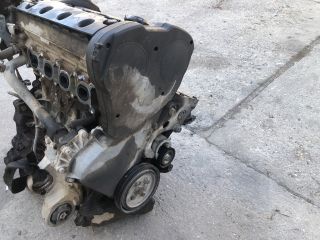 bontott CITROËN C5 Motor (Fűzött blokk hengerfejjel)