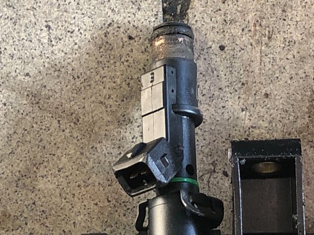 bontott CITROËN C5 Porlasztó Sor / Híd