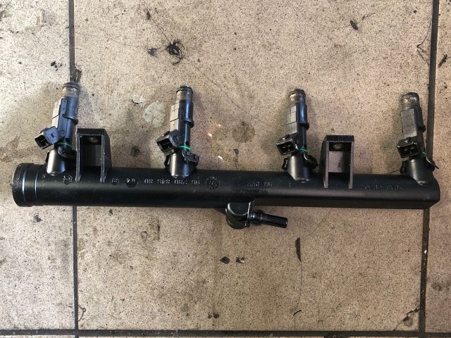 bontott CITROËN C5 Porlasztó Sor / Híd