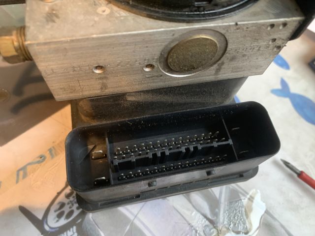 bontott CITROËN C5 ABS Kocka