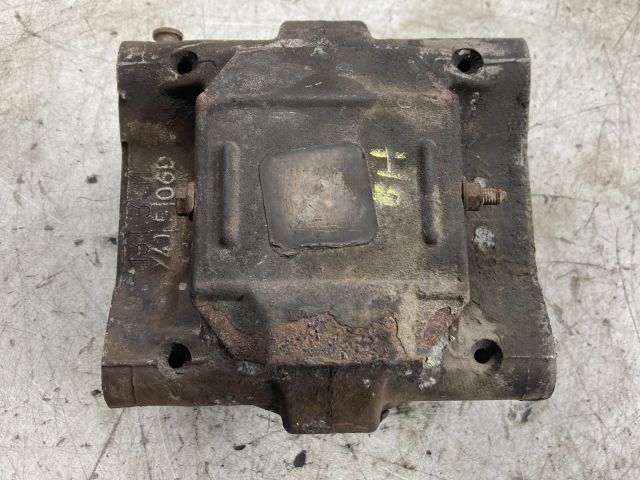 bontott CITROËN C5 Bal hátsó Féknyereg Munkahengerrel