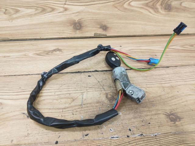 bontott CITROËN C5 Gyújtáskapcsoló