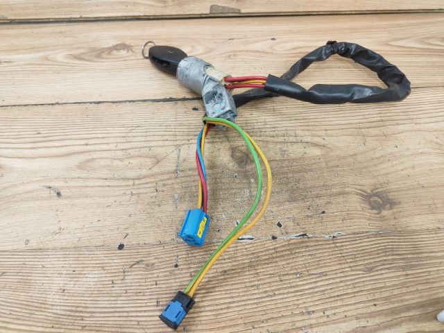 bontott CITROËN C5 Gyújtáskapcsoló