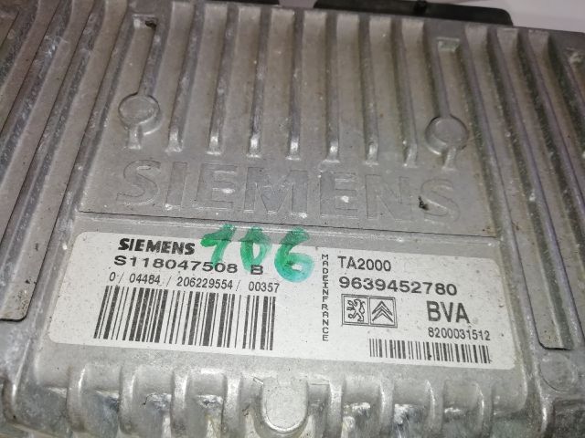 bontott CITROËN C5 Motorvezérlő