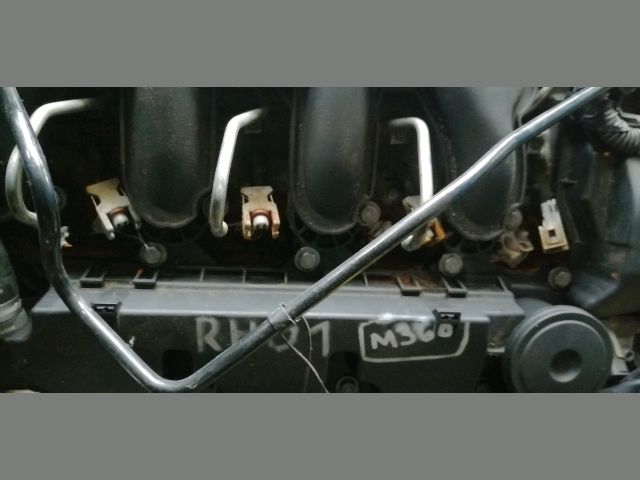 bontott CITROËN C5 Motor (Fűzött blokk hengerfejjel)