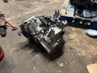 bontott CITROËN C5 Váltó (Mechanikus)