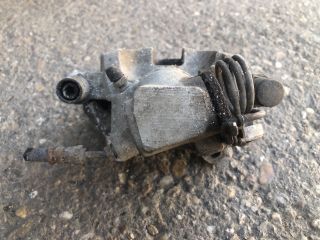 bontott CITROËN C5 Jobb hátsó Féknyereg Munkahengerrel