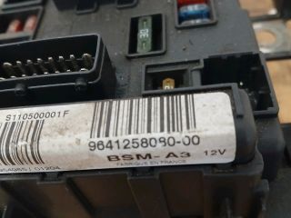 bontott CITROËN C5 Biztosítéktábla Motortér