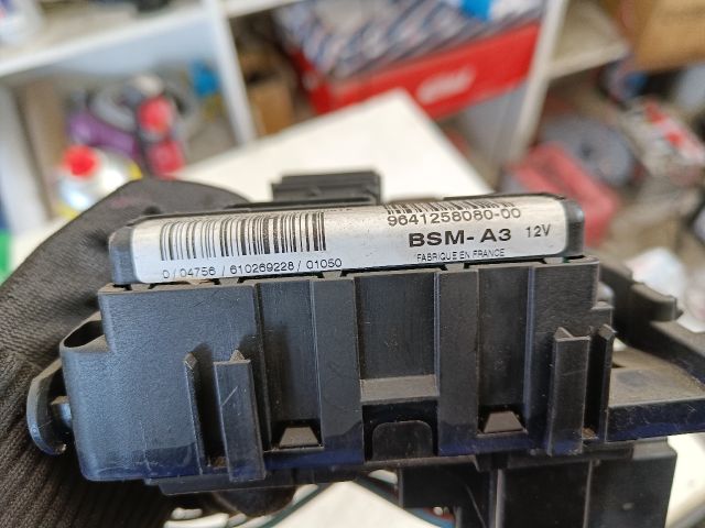 bontott CITROËN C5 Biztosítéktábla Motortér