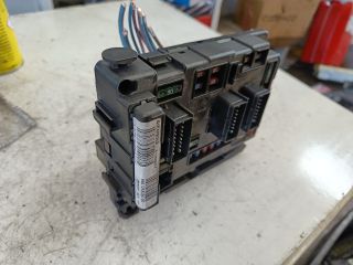 bontott CITROËN C5 Biztosítéktábla Motortér