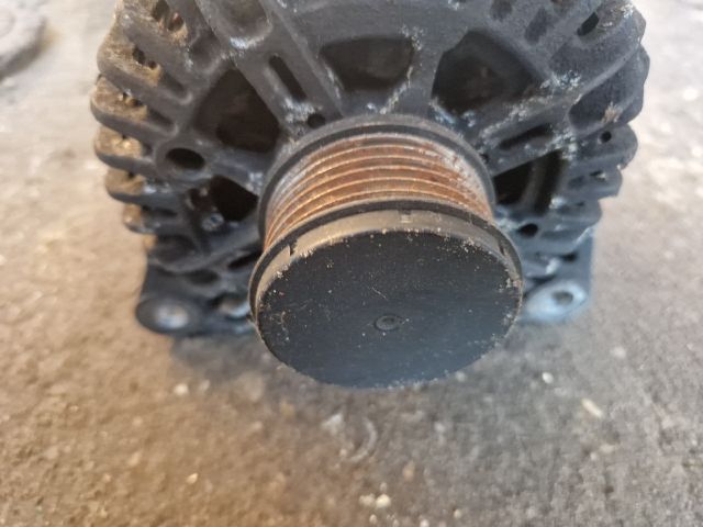 bontott CITROËN C5 Generátor