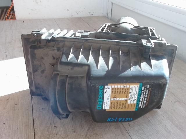 bontott CITROËN C5 Légszűrő Ház