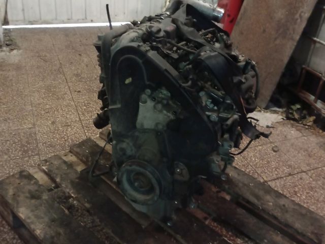 bontott CITROËN C5 Motor (Fűzött blokk hengerfejjel)