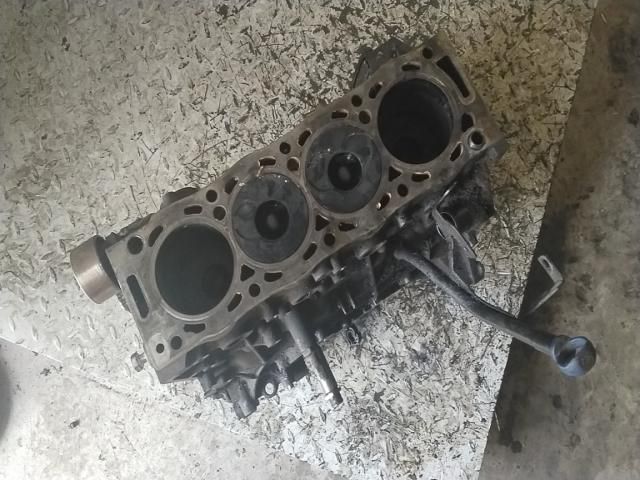 bontott CITROËN C5 Motorblokk (Fűzött)