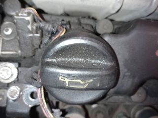 bontott CITROËN C5 Olajbeöntő Sapka