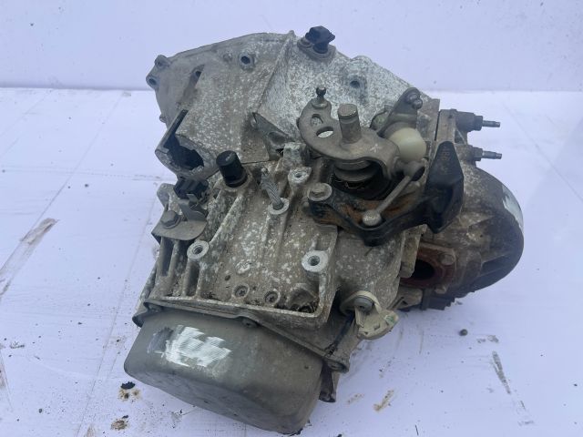 bontott CITROËN C5 Váltó (Mechanikus)