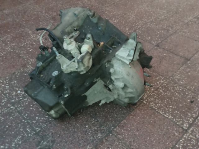 bontott CITROËN C5 Váltó (Mechanikus)