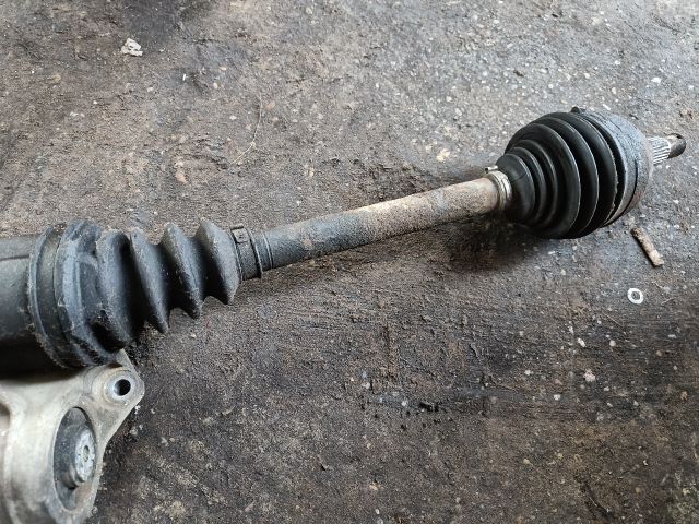 bontott CITROËN C5 Jobb Féltengely