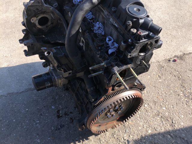 bontott CITROËN C5 Motor (Fűzött blokk hengerfejjel)